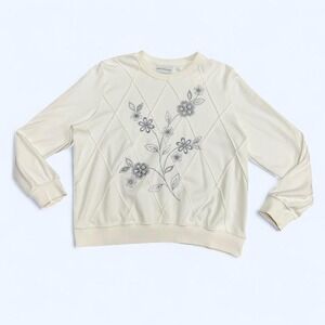 Floral Embroidered Sweatshirt